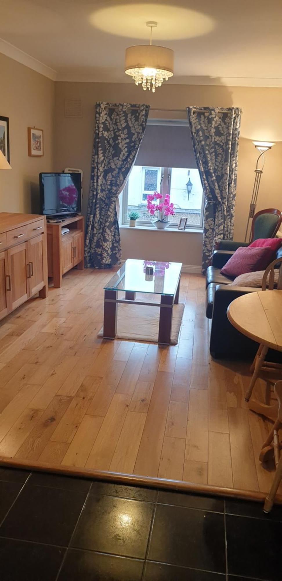Town Centre Apartment Trim Esterno foto